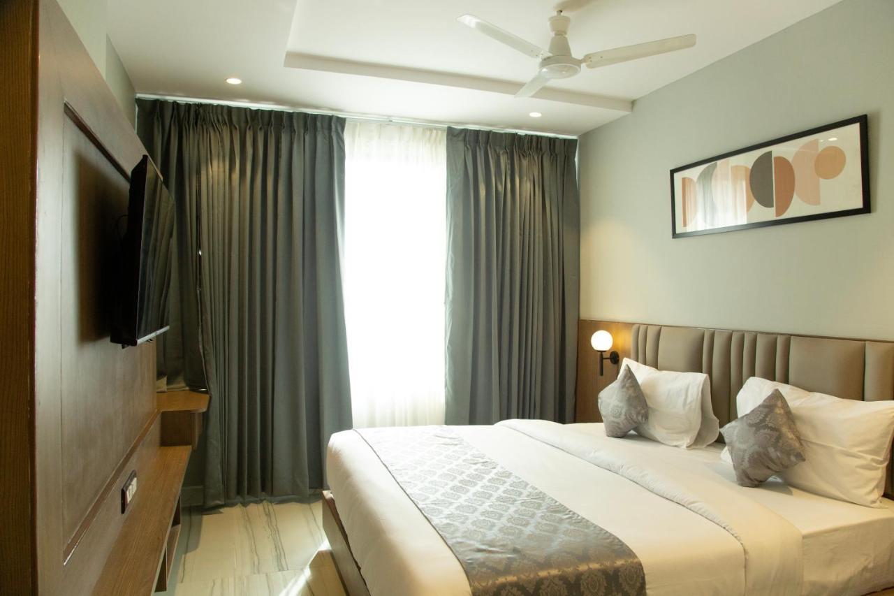 אודייפור Hotel Westend מראה חיצוני תמונה