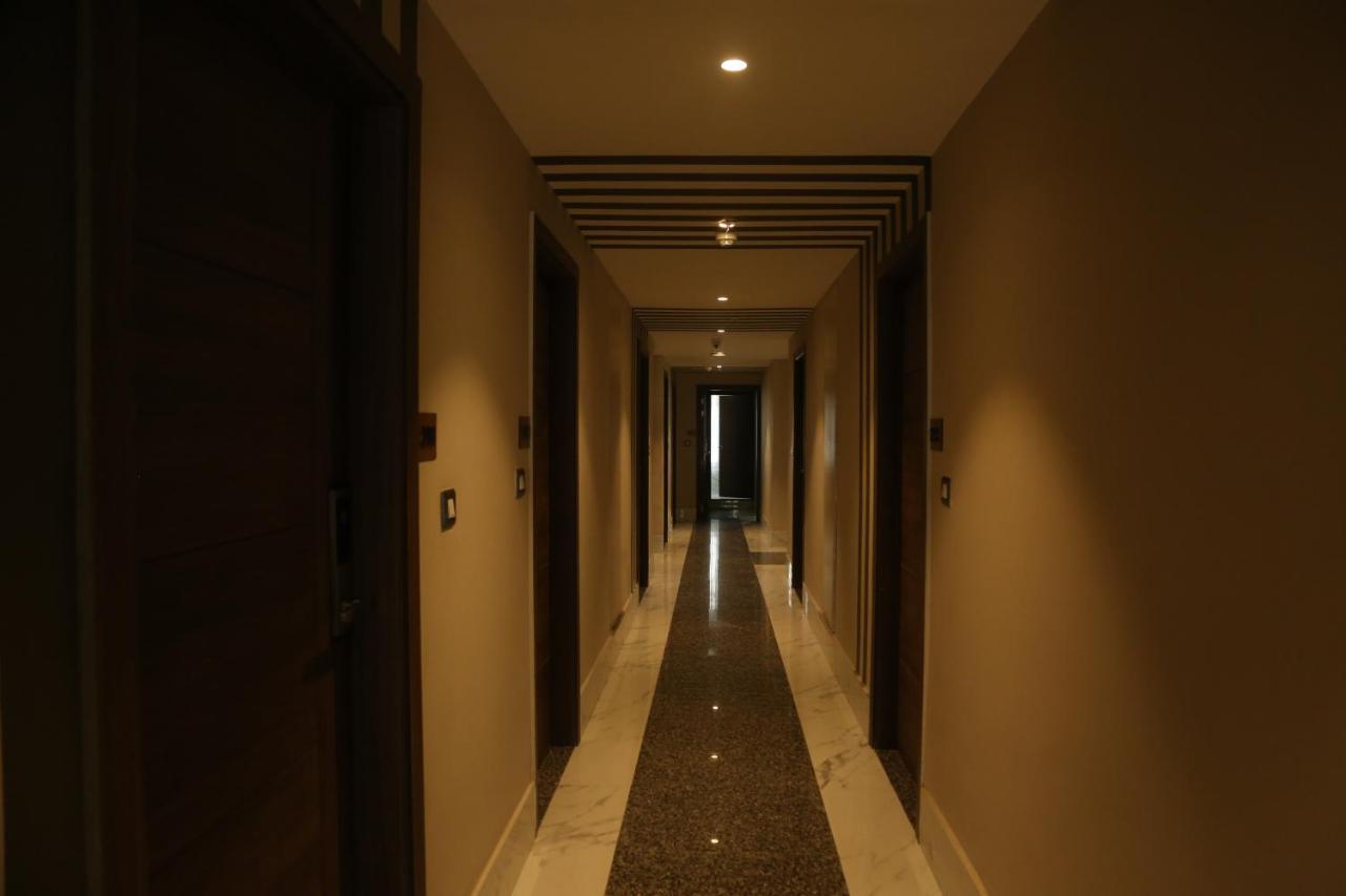 אודייפור Hotel Westend מראה חיצוני תמונה