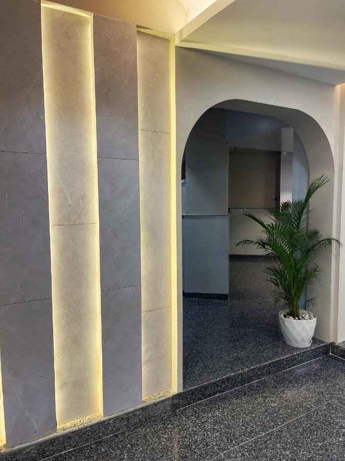 אודייפור Hotel Westend מראה חיצוני תמונה